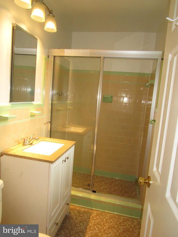 Building Photo - 5606 Devon Ct