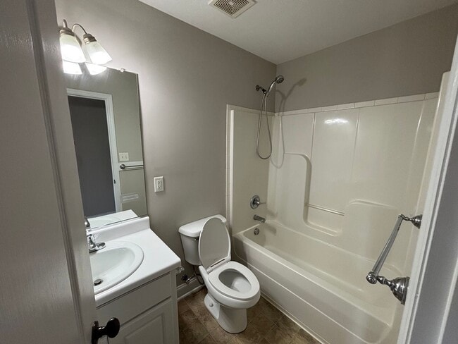 Building Photo - 953 Bryan Cir