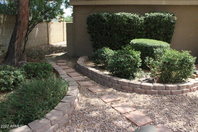 Building Photo - 5354 E Everett Dr