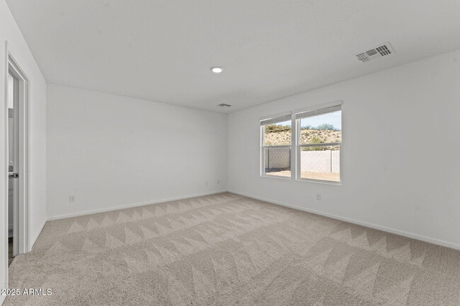 Building Photo - 716 Dylan Ct