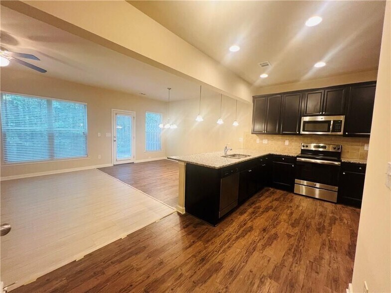 Building Photo - 1524 Brookmere Way