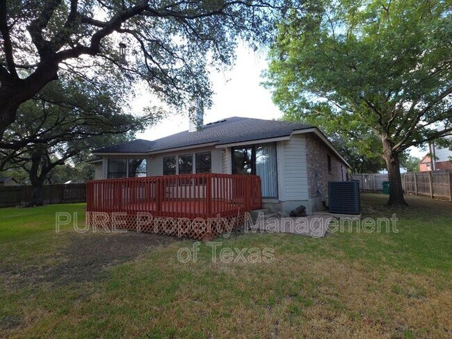 Building Photo - 1406 Bullhill Cove