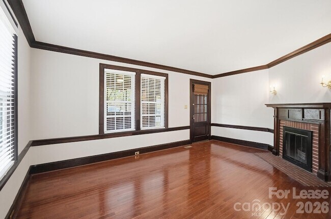 Building Photo - 2120 Kirkwood Ave