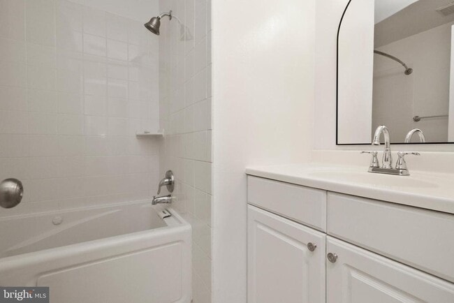 Building Photo - 6609 Forbush Ct