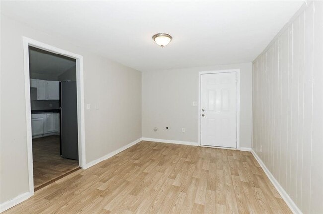 Building Photo - 2998 Belvedere Ln