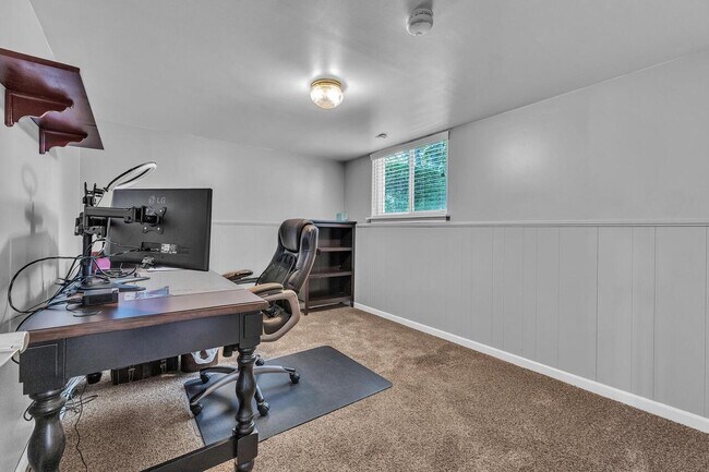 Building Photo - 35968 Jamison St