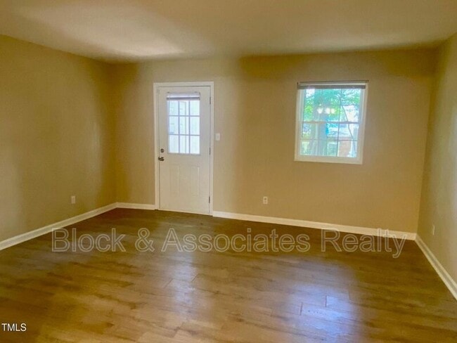 Building Photo - 6371 New Market Way
