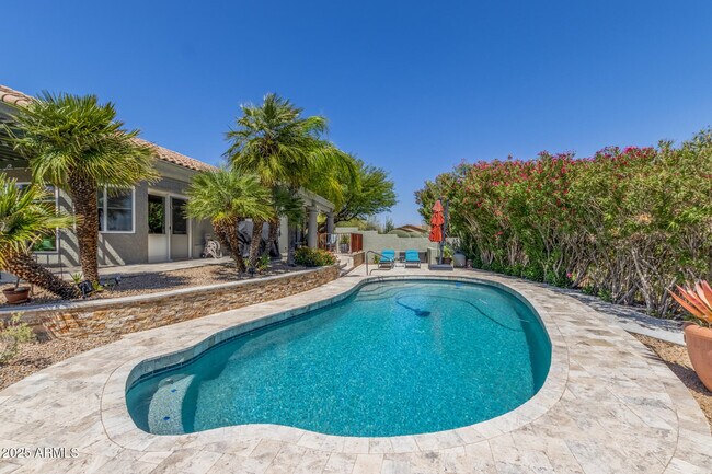 Building Photo - 15759 E Echo Hill Dr
