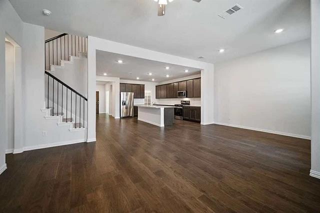 Building Photo - 1617 Rushpea Dr