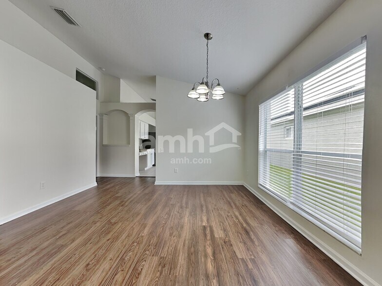 Building Photo - 11340 Misty Isle Ln