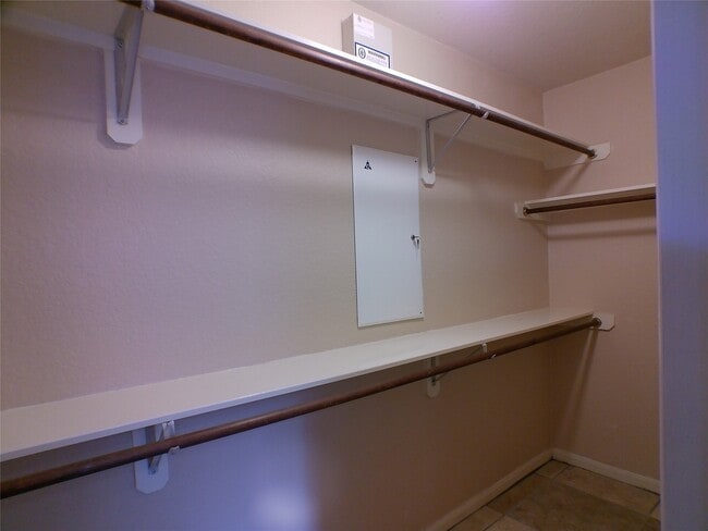 Building Photo - 35 Windswept Oaks Pl