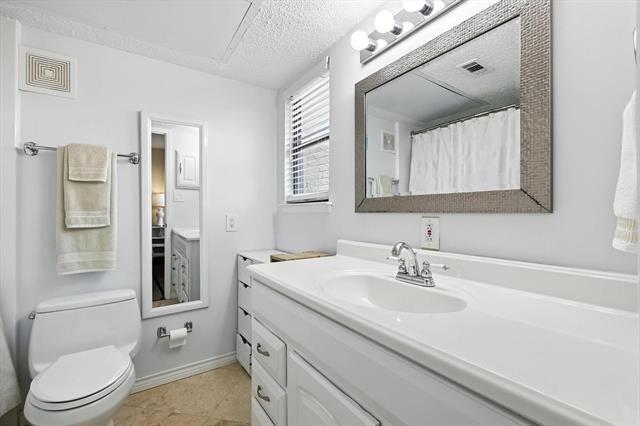 Building Photo - 4800 Northway Dr