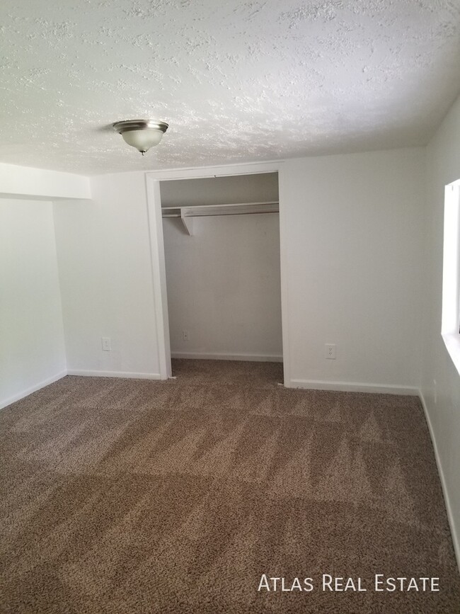 Building Photo - 1353 Willow St