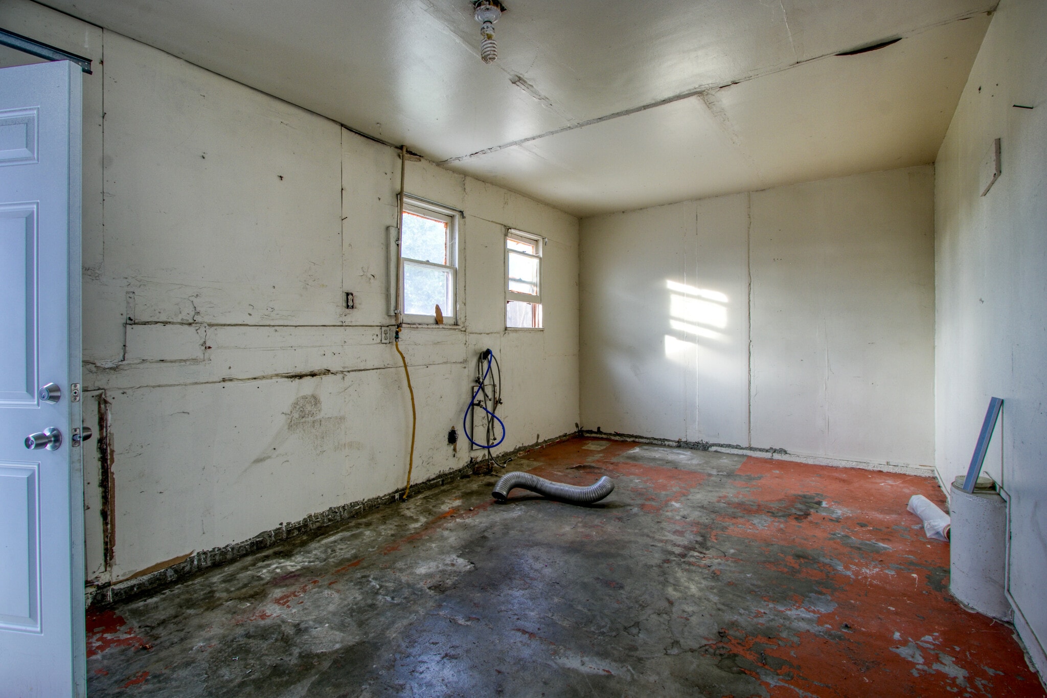 Building Photo - 5246 Phillips Blvd