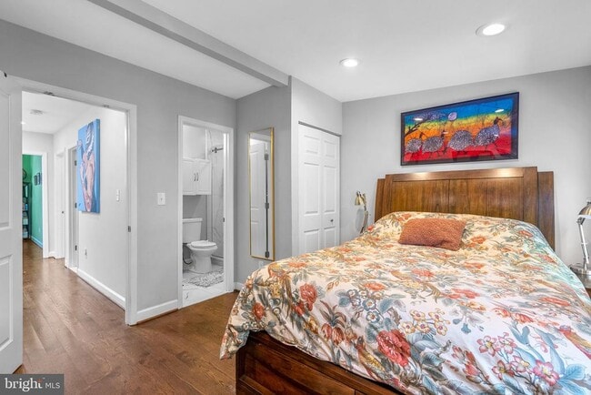 Building Photo - 1275 Oates St NE