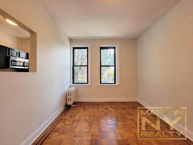 Building Photo - 1 bedroom in ASTORIA NY 11106