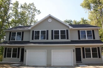 Building Photo - 129 Vosburgh Rd