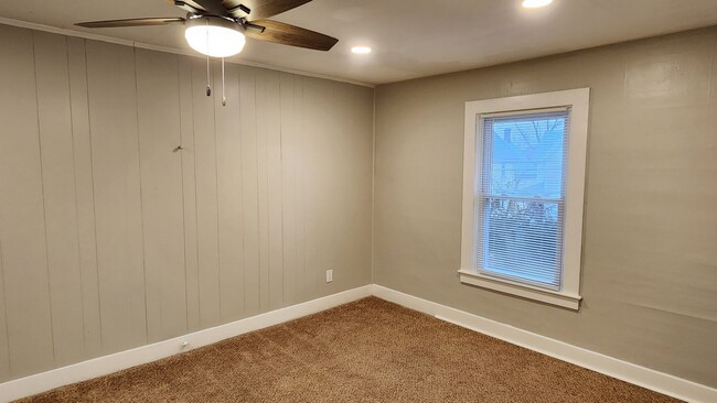 Building Photo - Three Bedroom Single Family Home in Olean NY! Remodeled and in Beautiful, Clean, and Move in Read...