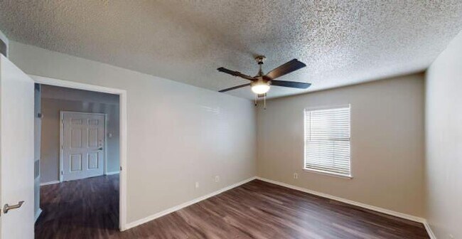 Building Photo - 2 bedroom in Mesquite TX 75149