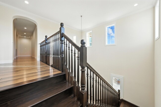 Building Photo - 201 Corriedale Ct