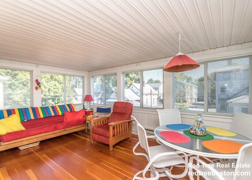 Building Photo - 41 Rich St