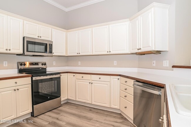 Building Photo - 524 Lighthouse Ct