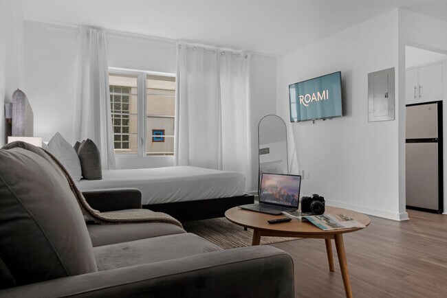 Primary Photo - 1200 Ocean Dr