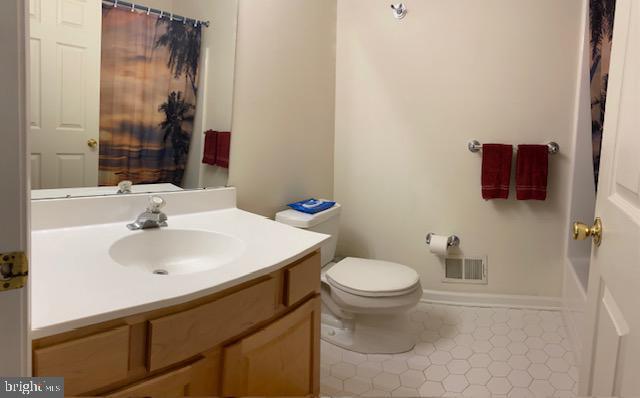 Building Photo - 3336 Woodland Cir