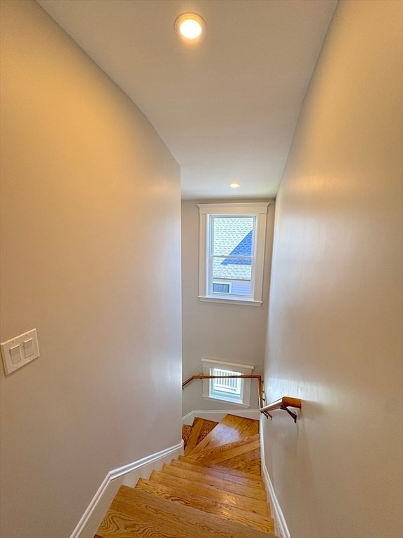 Building Photo - 14 White St