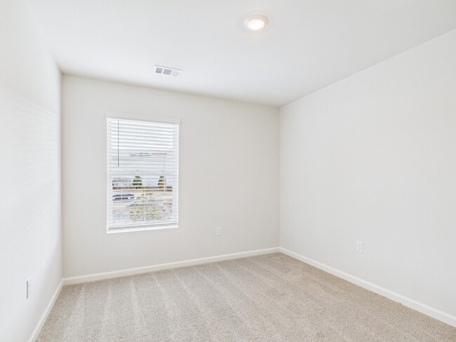 Building Photo - Beautiful New Construction END UNIT Townhome – Now Available for Lease!