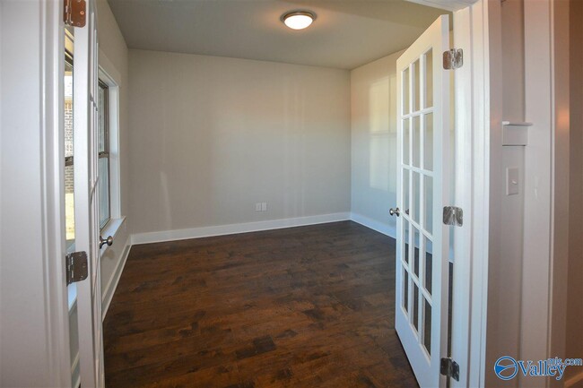 Building Photo - 149 Rosemary Ayers Dr