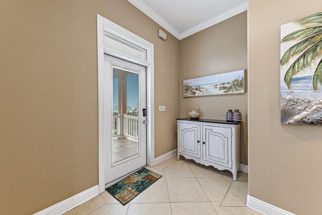 Building Photo - 1242 W Lagoon Ave