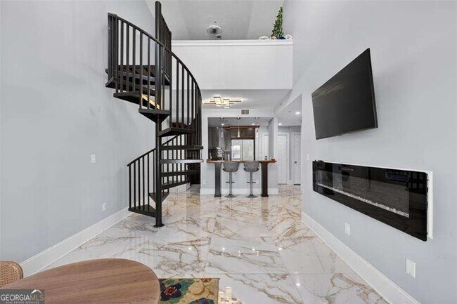 Building Photo - 1074 Peachtree Walk NE