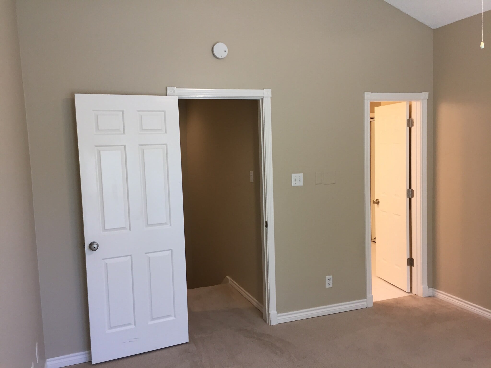 Building Photo - 14400 Montfort Dr