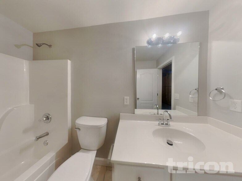 Building Photo - 4325 Foxfire Ct