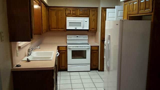 Building Photo - 1005 Packard Dr