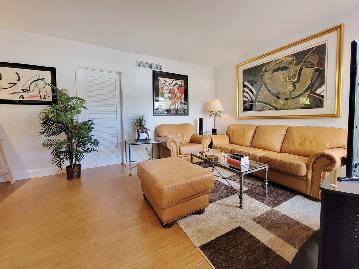 Building Photo - 2908 Bayshore Dr