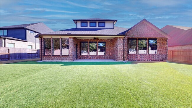 Building Photo - 8305 Greenleaf Ridge Way