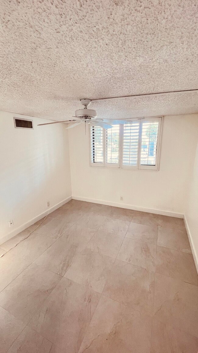 Building Photo - 4381 Trevi Ct