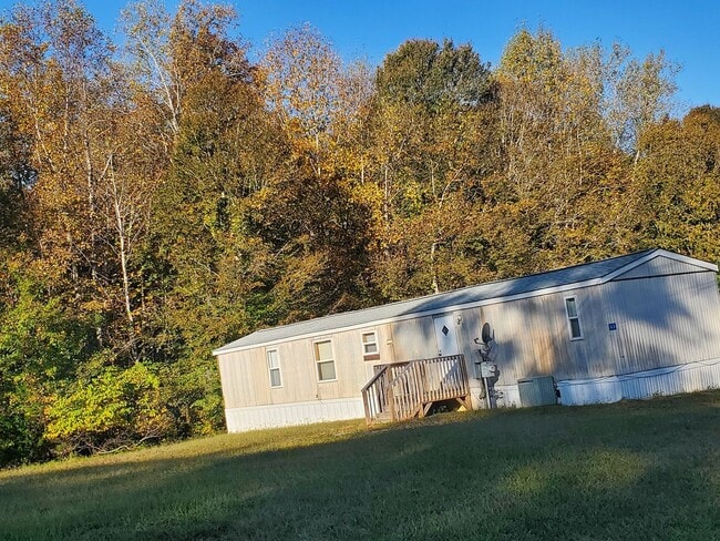 Primary Photo - Ready to move in!