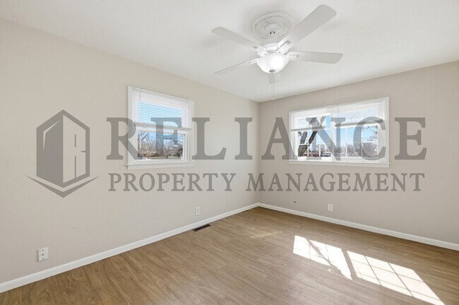 Building Photo - 8300 W 9th St N