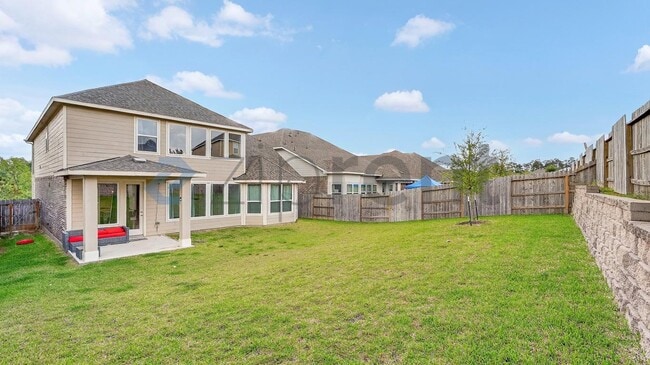 Building Photo - 17685 Martin Crk Ln