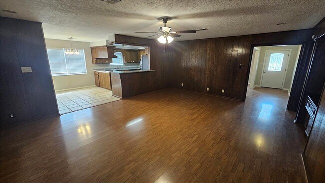 Building Photo - 7322 Ridge Oak Dr