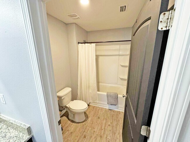 Building Photo - 3129 Partridge Dr