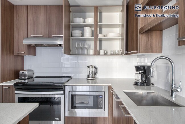 Building Photo - 86 SW 8th St