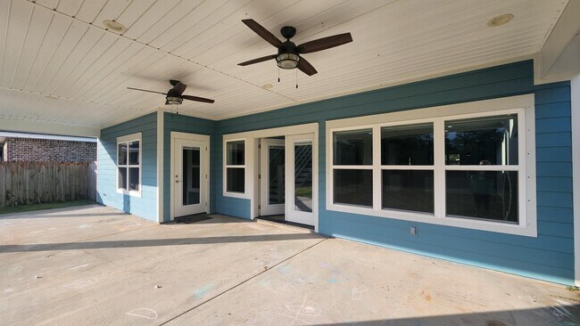 Building Photo - 9149 Timber Ln