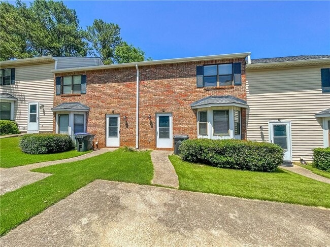 Primary Photo - 1033 Dassow Ct