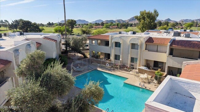 Building Photo - 4150 E Cactus Rd