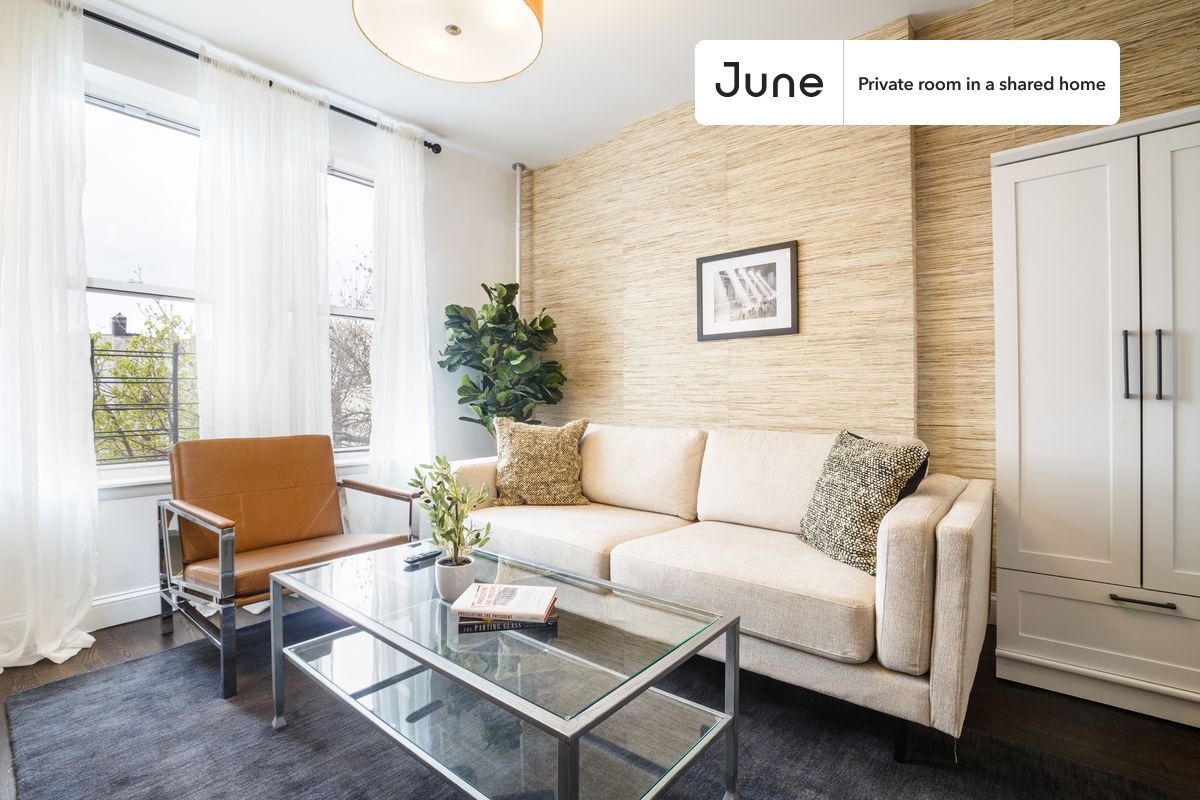 Building Photo - Room in Shared 3 bed/1 bath home in Prospect Heights