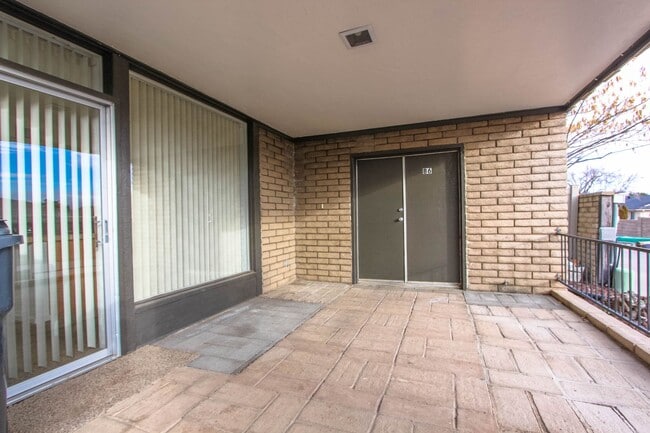 Building Photo - Prescott Country Club Townhome